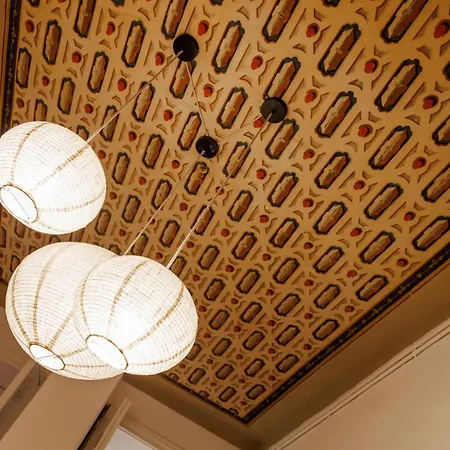 Bravissimo Placa Del Vi, Authentic Historic