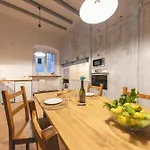 Bravissimo Placa Del Vi, Authentic Historic Apartmán Girona