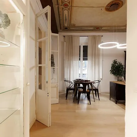 Bravissimo Placa Del Vi, Authentic Historic Girona