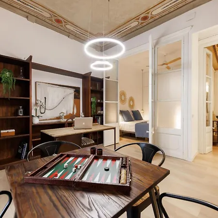 Bravissimo Placa Del Vi, Authentic Historic Apartament *